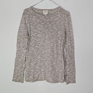 St. John's Bay gray and tan long sleeve shirt 2 pack